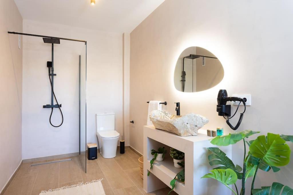The Signature Penthouse Apartment Alcala  Luaran gambar