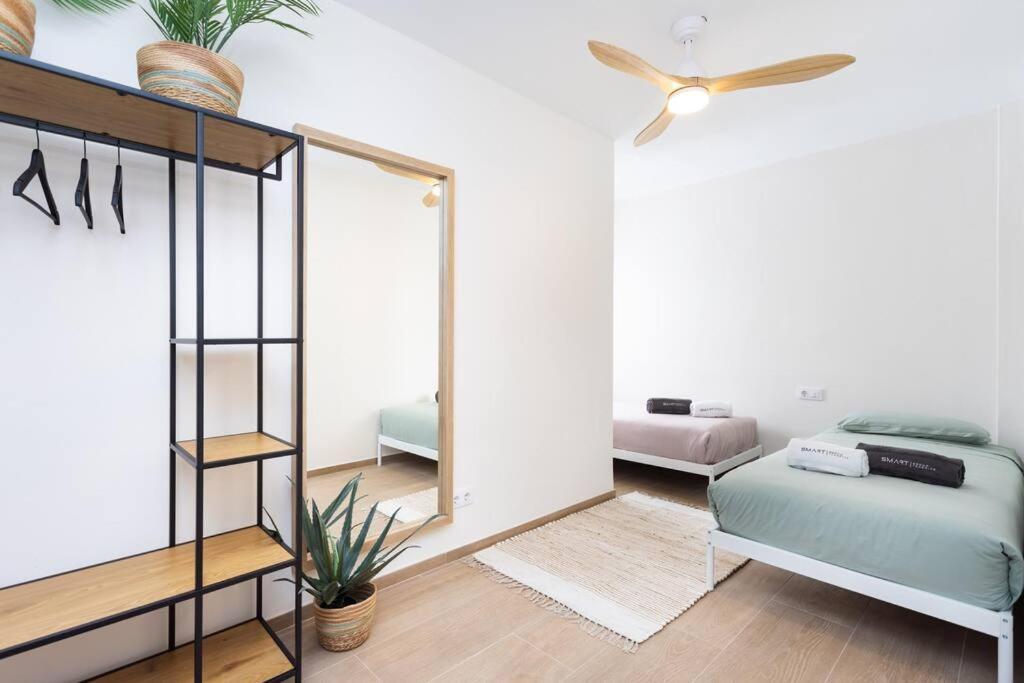 The Signature Penthouse Apartment Alcala  Luaran gambar